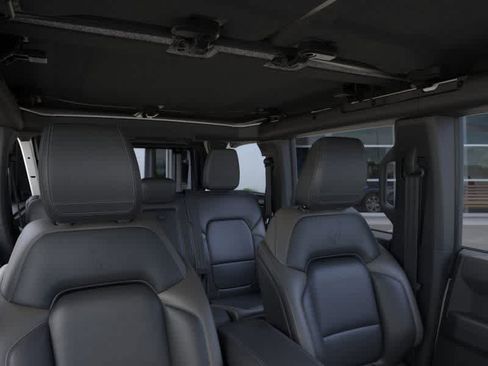 New 2026 Ford Bronco Outer Banks AWD/4WD image 12