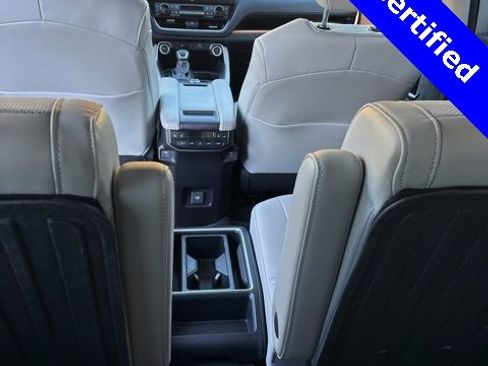 Used 2024 Toyota Grand Highlander Platinum image 15