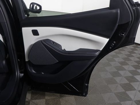 Used 2025 Ford Mustang Mach-E Premium RWD image 29