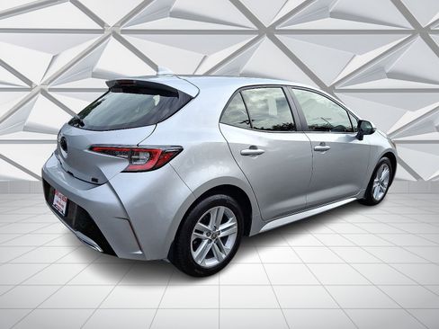 Used 2021 Toyota Corolla SE image 11