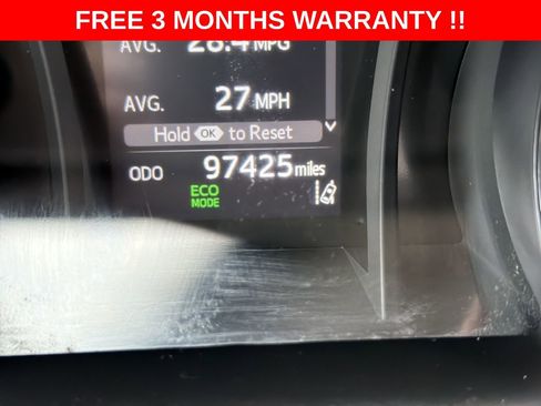 Used 2022 Toyota Camry SE image 16