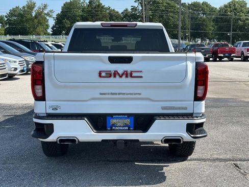 Used 2022 GMC Sierra 1500 Elevation AWD/4WD image 4