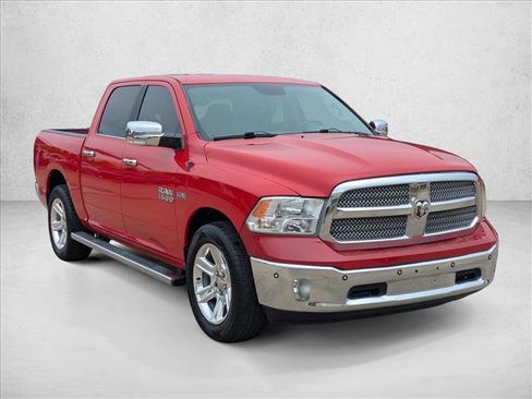 Used 2017 RAM 1500 Lone Star RWD image 3