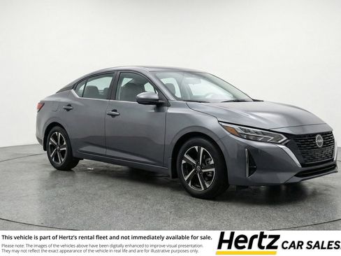 Used 2025 Nissan Sentra SV image 1