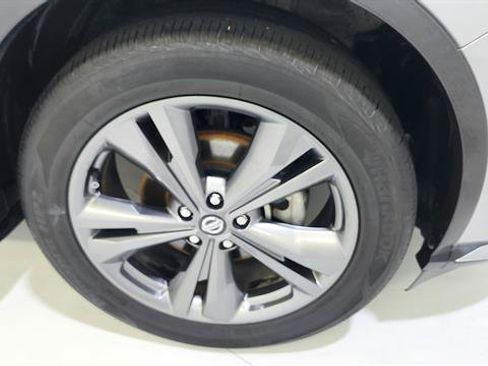 Used 2020 Nissan Murano Platinum w/ Cargo Package FWD image 37