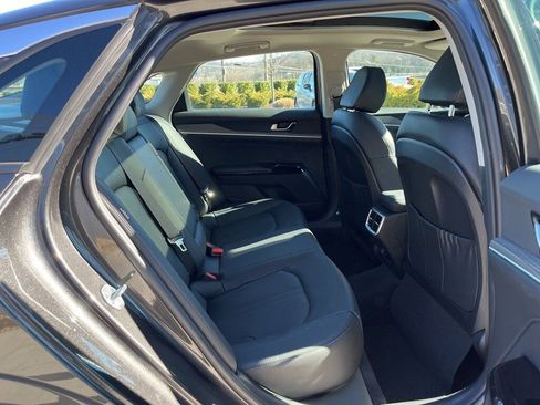 Used 2025 Kia K5 EX image 23