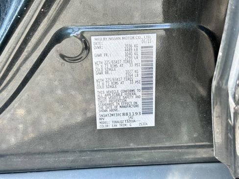 Used 2015 Nissan Rogue SV image 30