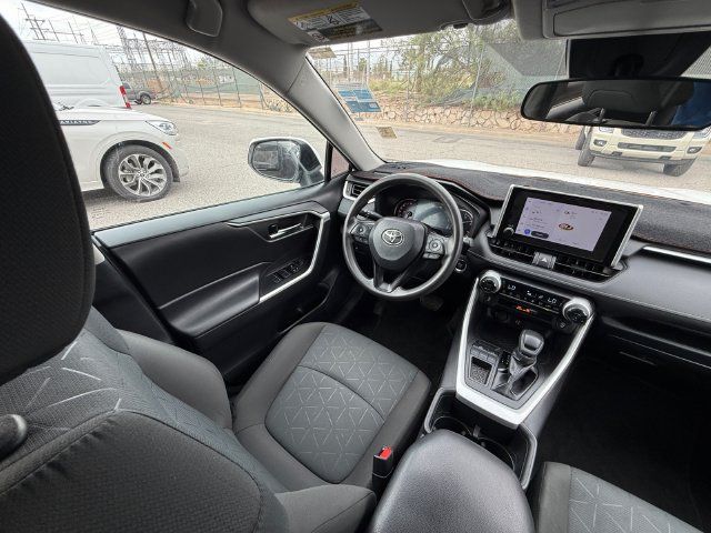 Used 2024 Toyota RAV4 XLE FWD image 13