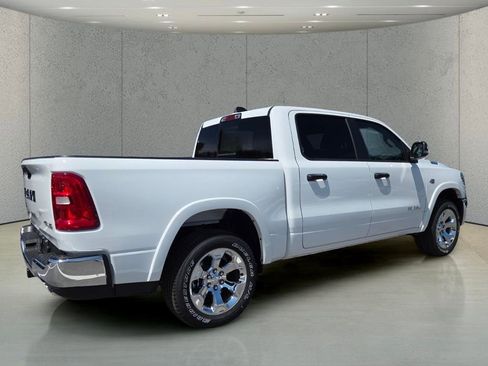 New 2026 RAM 1500 Big Horn AWD/4WD image 4