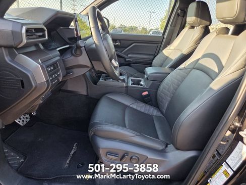 Used 2025 Toyota Tacoma TRD Sport w/ TRD Sport Premium Package AWD/4WD image 10