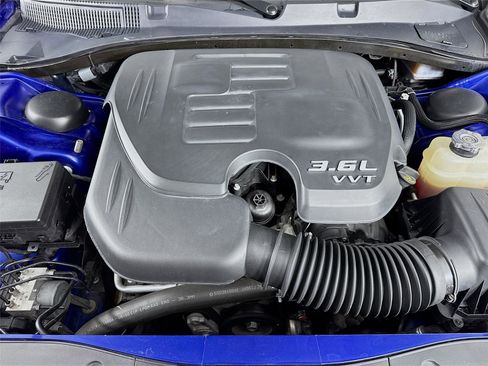 Used 2022 Dodge Charger GT w/ Blacktop Package image 32