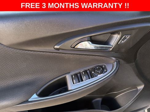 Used 2021 Chevrolet Malibu LT image 11