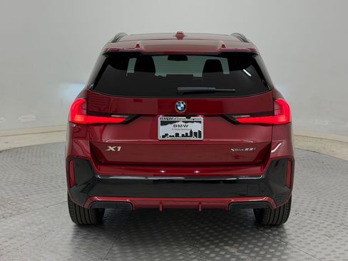 New 2026 BMW X1 xDrive28i w/ Technology Package AWD/4WD image 10
