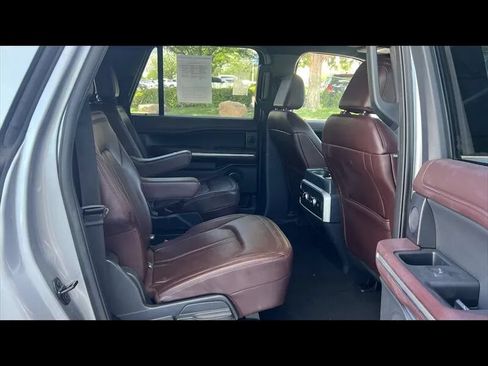 Used 2024 Ford Expedition Max Limited AWD/4WD image 21