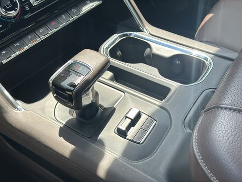 Certified 2022 GMC Sierra 1500 Denali AWD/4WD image 18
