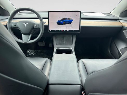 Used 2023 Tesla Model 3 Standard Range RWD image 14