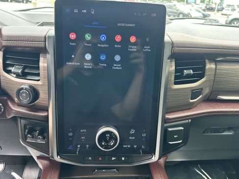 Certified 2024 Ford Expedition Max Limited AWD/4WD image 10