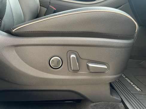 Used 2025 Hyundai Palisade Limited image 26