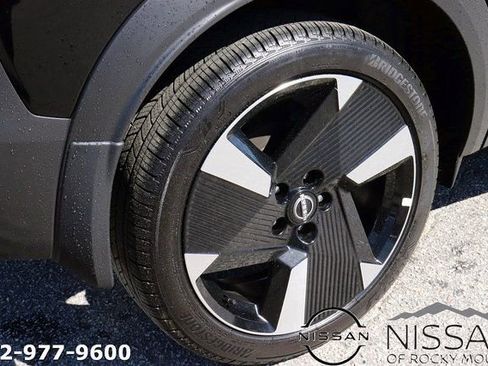 New 2025 Nissan Kicks SR AWD/4WD image 7