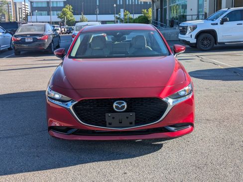 Used 2019 MAZDA MAZDA3 Sedan FWD image 12