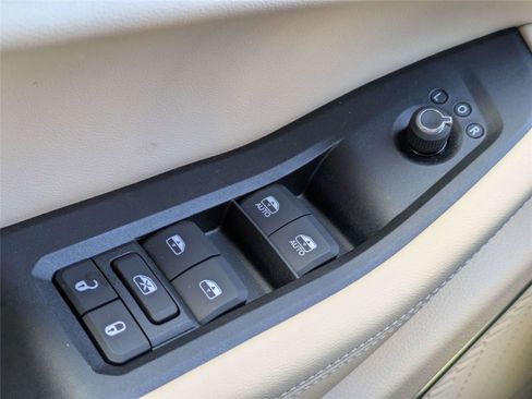 New 2026 Jeep Grand Cherokee L Limited image 26