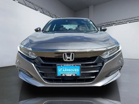 Used 2018 Honda Accord Sport image 10