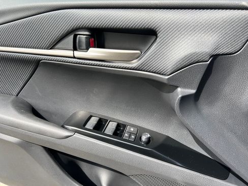 New 2026 Toyota Camry Hybrid image 13