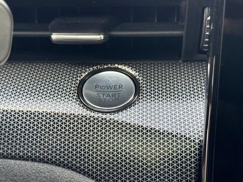 Certified 2025 Ford Mustang Mach-E GT image 18