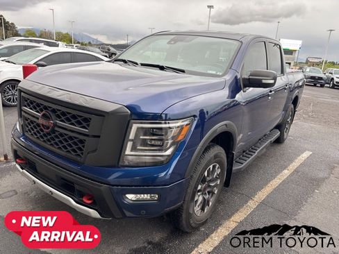 Used 2023 Nissan Titan PRO-4X w/ Pro-4x Convenience Package image 2