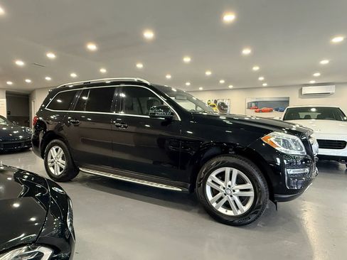 Used 2014 Mercedes-Benz GL 450 4MATIC image 8