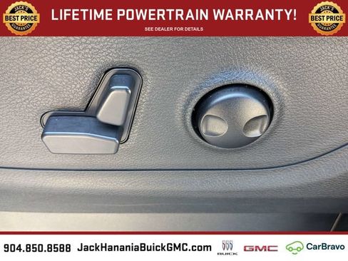 Used 2025 RAM 1500 Big Horn RWD image 18