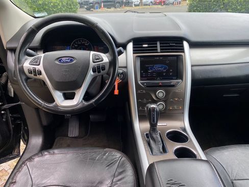 Used 2013 Ford Edge SEL FWD image 12