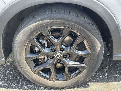 Used 2024 Honda HR-V Sport image 10