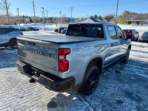 Used 2024 Chevrolet Silverado 1500 LT Trail Boss w/ LT Trail Boss Premium Package image 9