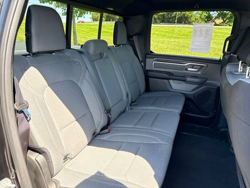 Used 2022 RAM 1500 Big Horn AWD/4WD image 14