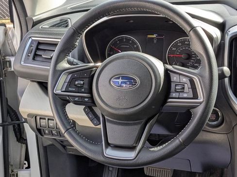 Used 2021 Subaru Ascent Premium w/ Convenience Package image 18