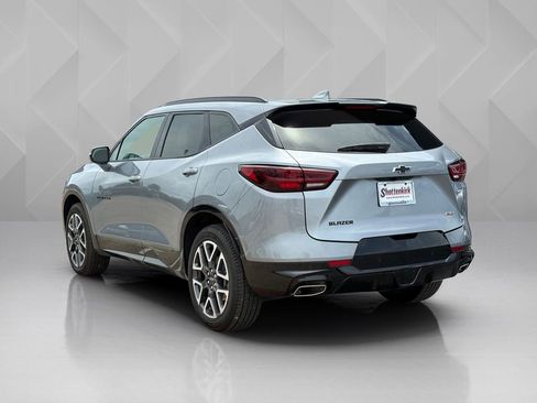 Used 2025 Chevrolet Blazer RS FWD image 7