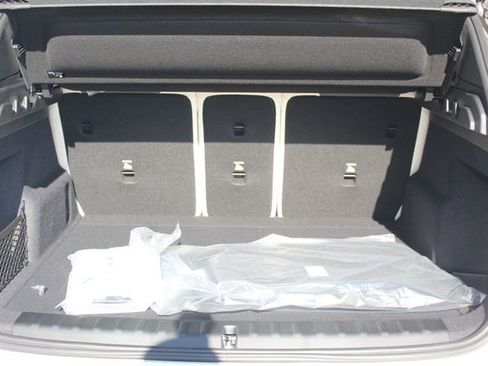 New 2026 BMW X1 xDrive28i w/ Technology Package image 7