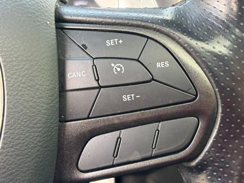 Used 2020 Dodge Charger Scat Pack w/ Driver Convenience Group image 21