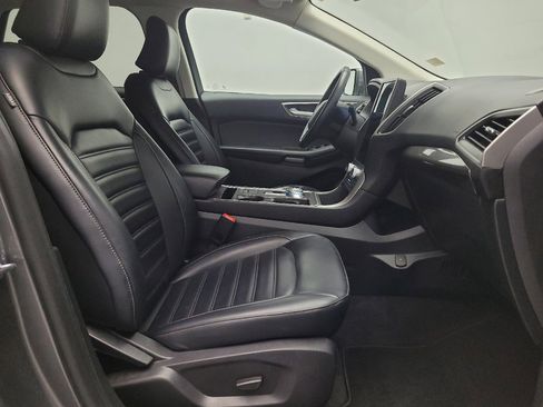 Used 2024 Ford Edge SEL image 21