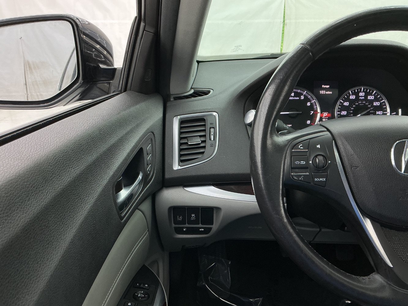 Used 2016 Acura TLX w/ Technology Package FWD image 33