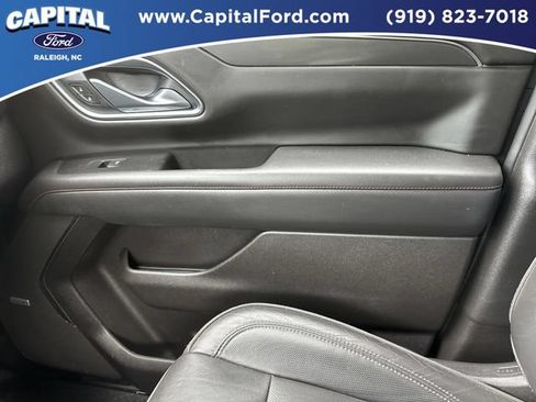 Used 2021 Chevrolet Tahoe RST w/ Luxury Package AWD/4WD image 29