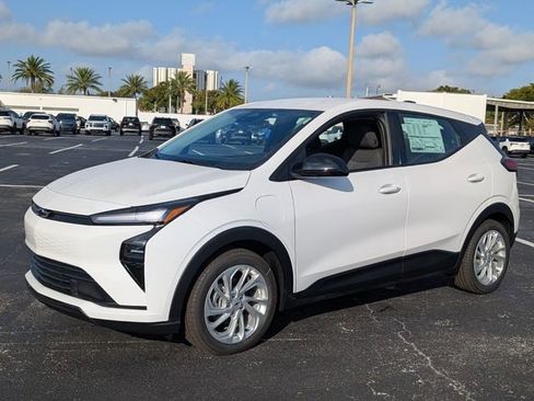 New 2027 Chevrolet Bolt LT w/ Comfort Package FWD image 3