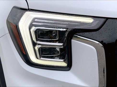 Used 2025 GMC Terrain Elevation AWD/4WD image 27