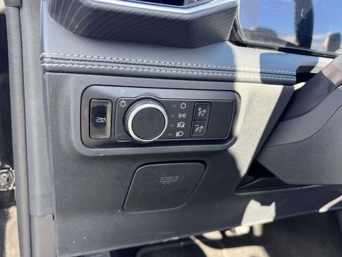 Used 2024 Ford Mustang Premium RWD image 18