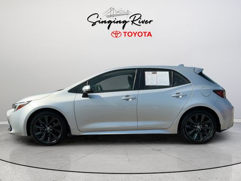 Used 2024 Toyota Corolla XSE FWD image 4