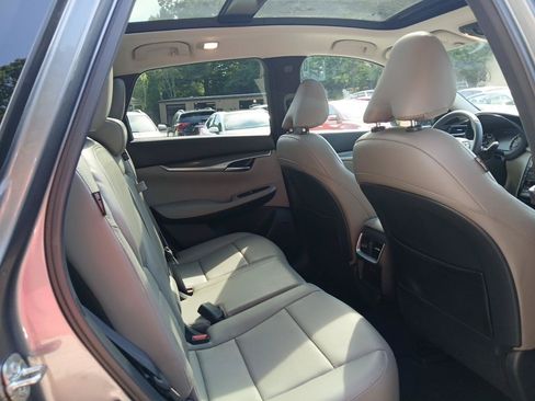 Used 2024 INFINITI QX50 Luxe FWD image 14