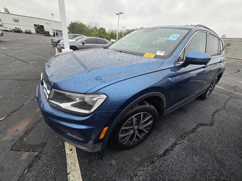 Used 2019 Volkswagen Tiguan SE AWD/4WD image 4