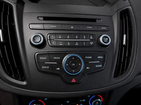 Used 2017 Ford Escape SE FWD image 5
