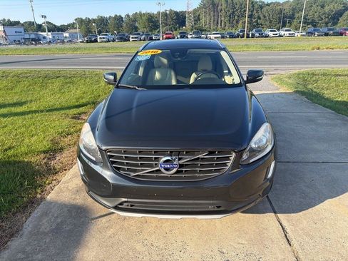 Used 2016 Volvo XC60 T5 Premier w/ Protection Package FWD image 6
